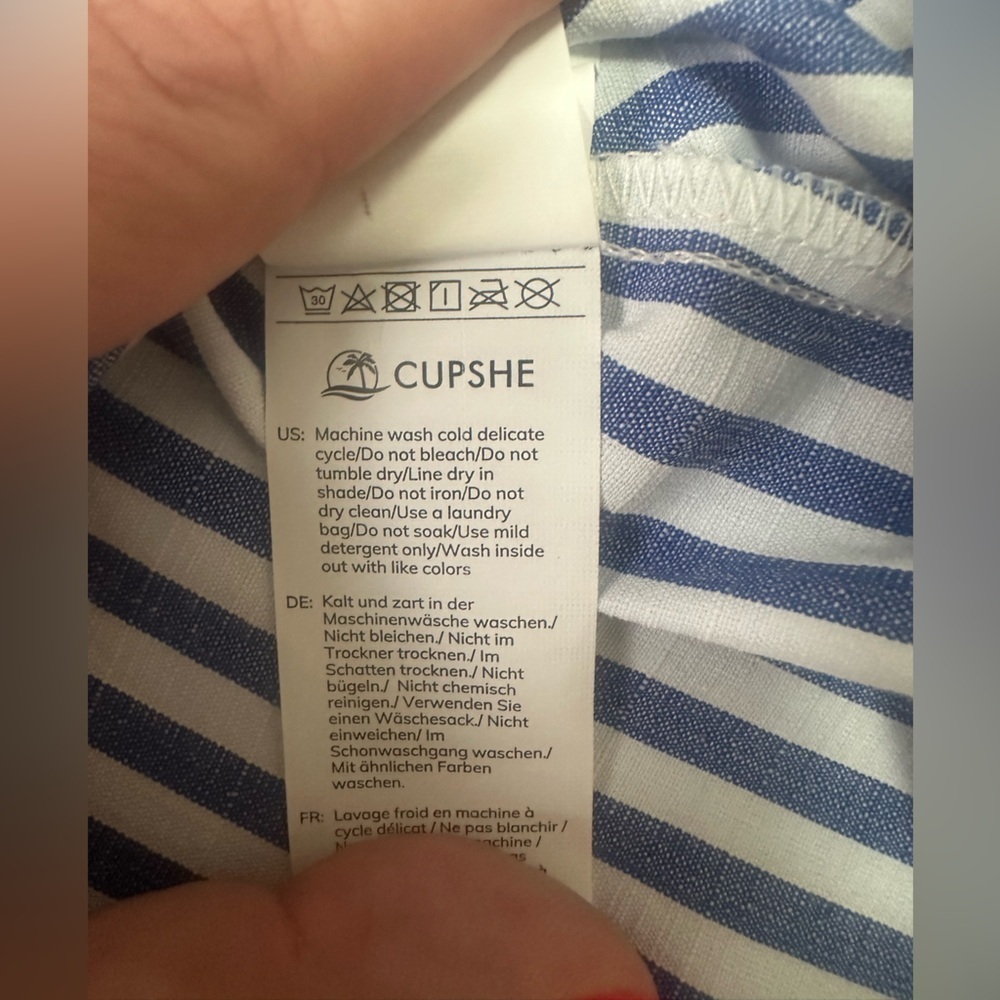 Cupshe Navy and White Striped dress - Picture 3 of 6